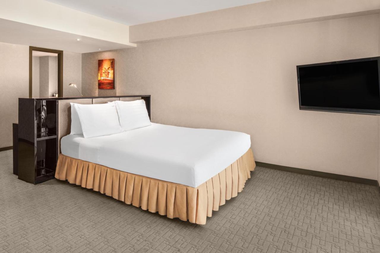 Holiday Inn City Centre Harbin Exterior photo