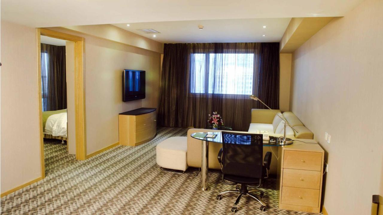 Holiday Inn City Centre Harbin Exterior photo
